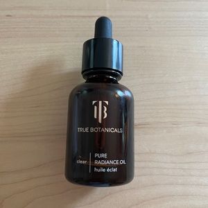True Botanicals Clear Pure Radiance Oil